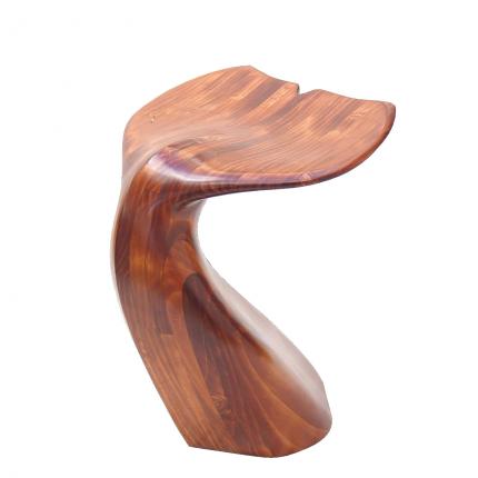 Tabouret en bois queue de baleine de Polyte Solet